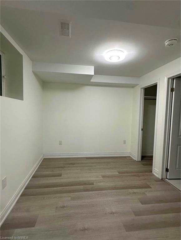 Lower-5 Munro Circle, Brantford, ON, N3T 0R1 - 4