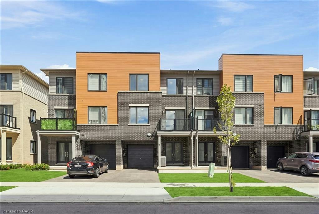 119-19 Roxanne Drive, Hamilton, ON, L8H 0B6