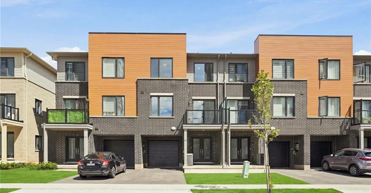 119-19 Roxanne Drive, Hamilton, ON, L8H 0B6