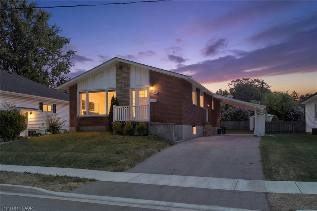 23 Homewood Avenue, Norfolk County, ON, N3Y 2S9