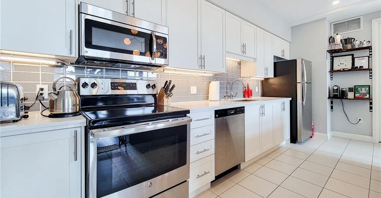 912-112 King Street E, Hamilton, ON, L8N 1A8 - 20