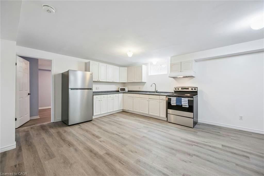 Lower-233 Dearborn Boulevard, Waterloo, ON, N2J 4Y5 - 7