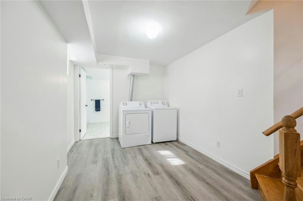 Lower-233 Dearborn Boulevard, Waterloo, ON, N2J 4Y5 - 10