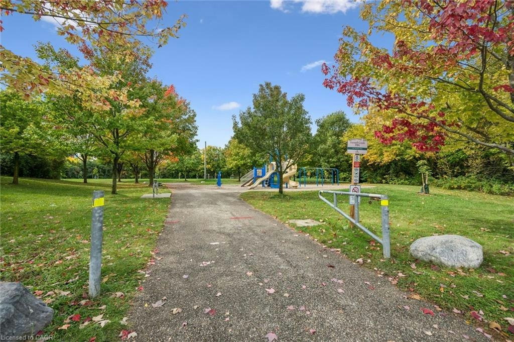 Lower-233 Dearborn Boulevard, Waterloo, ON, N2J 4Y5 - 3