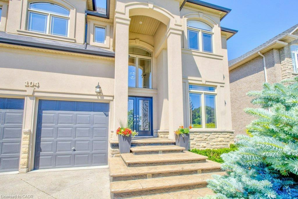 104 Diiorio Circle, Hamilton, ON, L9K 1T2 - 2
