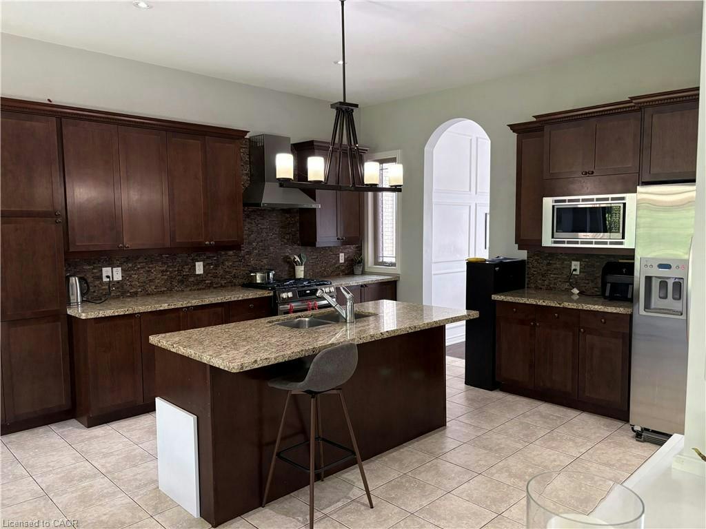 104 Diiorio Circle, Hamilton, ON, L9K 1T2 - 10