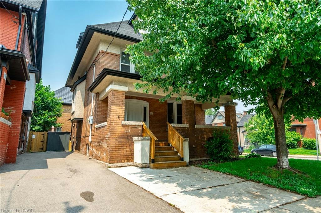 1-48 Burris Street, Hamilton, ON, L8M 2J4 - 2