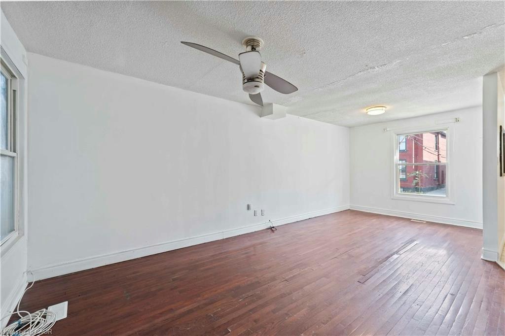 33 Madison Avenue, Hamilton, ON, L8L 5Y2 - 7