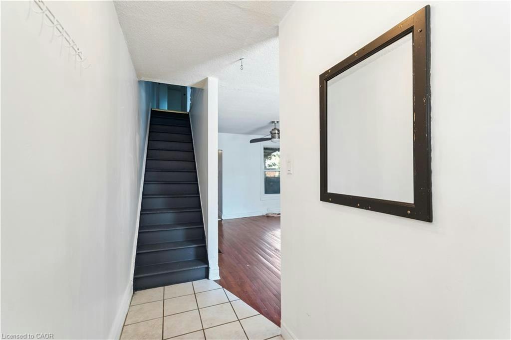 33 Madison Avenue, Hamilton, ON, L8L 5Y2 - 4