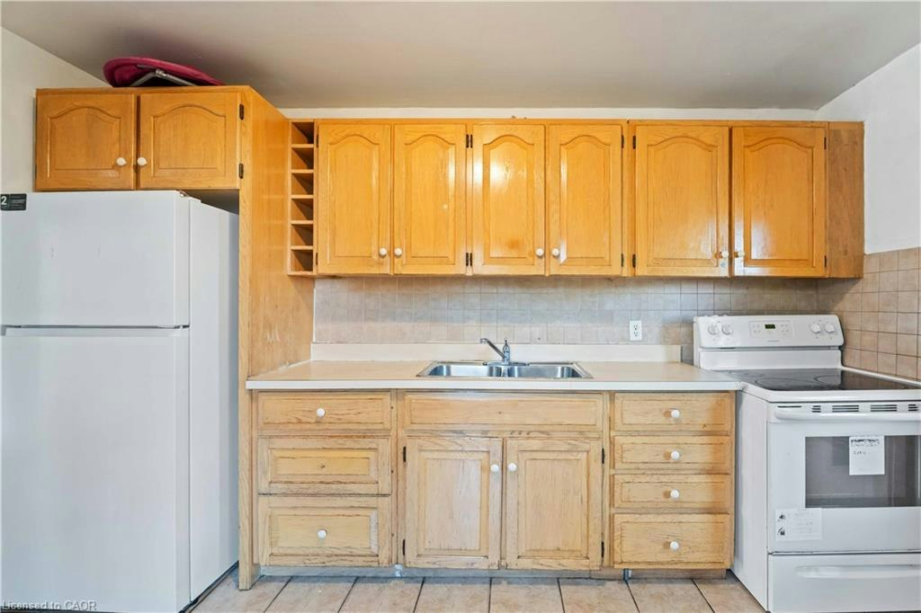 33 Madison Avenue, Hamilton, ON, L8L 5Y2 - 9