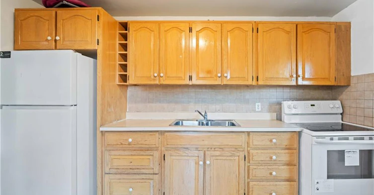 33 Madison Avenue, Hamilton, ON, L8L 5Y2 - 9