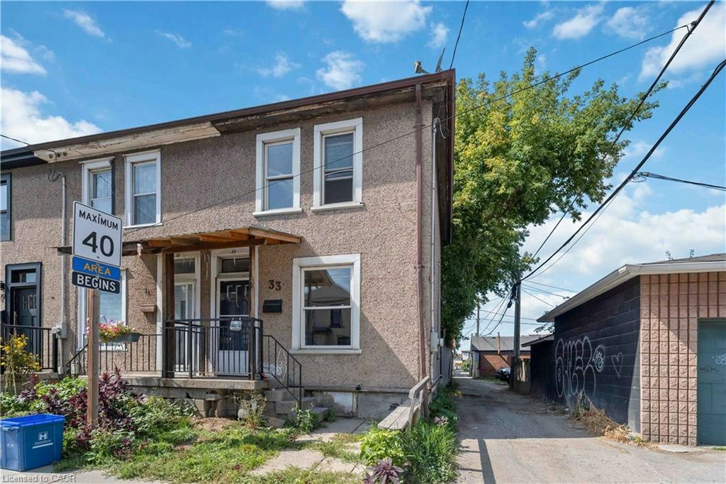 33 Madison Avenue, Hamilton, ON, L8L 5Y2 - 2