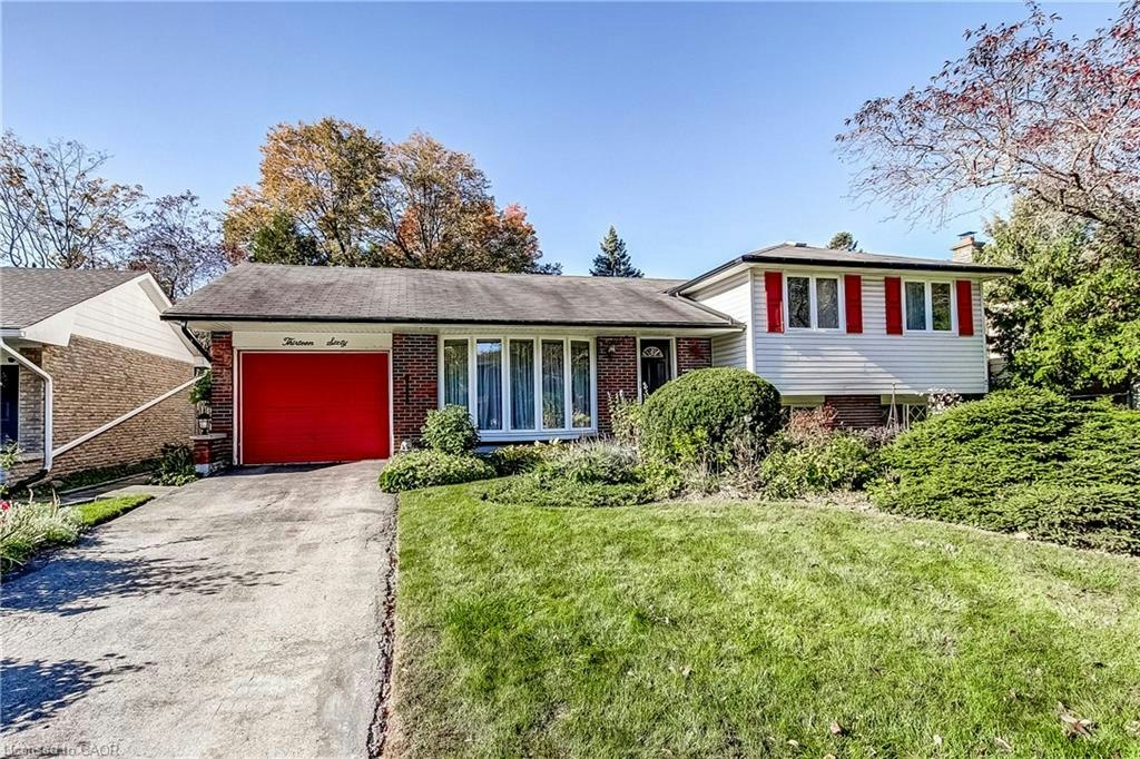 1360 Majestic Drive, Burlington, ON, L7M 1G3