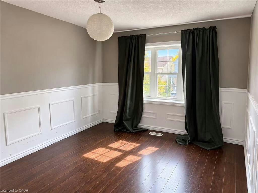 470 Trembling Aspen Avenue, Waterloo, ON, N2T 2T4 - 8