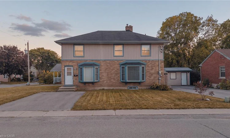 752 Sherring Street