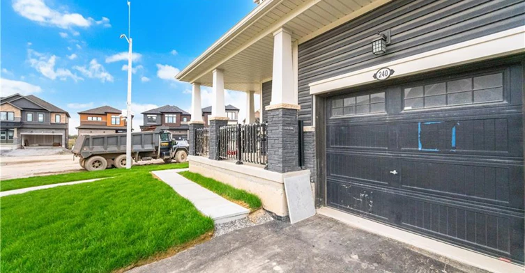 240 Velvet Way, Thorold, ON, L2V 0N9 - 8