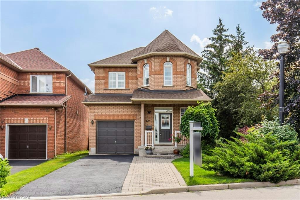 109 Peachwood Crescent, Hamilton, ON, L8E 5Z7