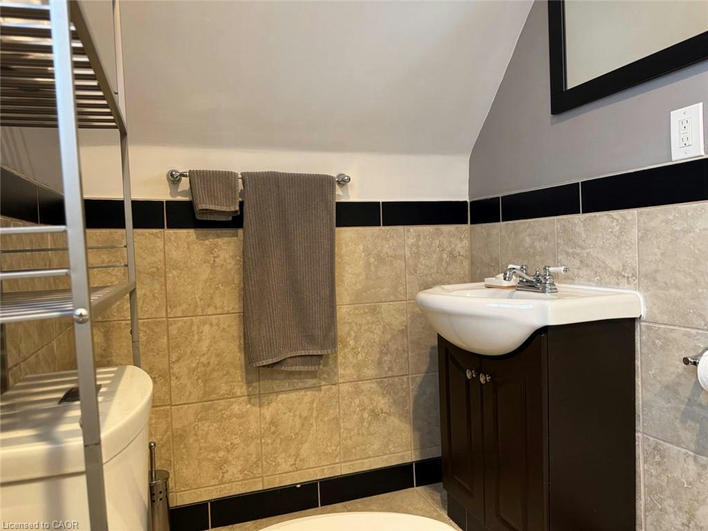 A-166 Cedardale Avenue, Hamilton, ON, L8E 1R1 - 18