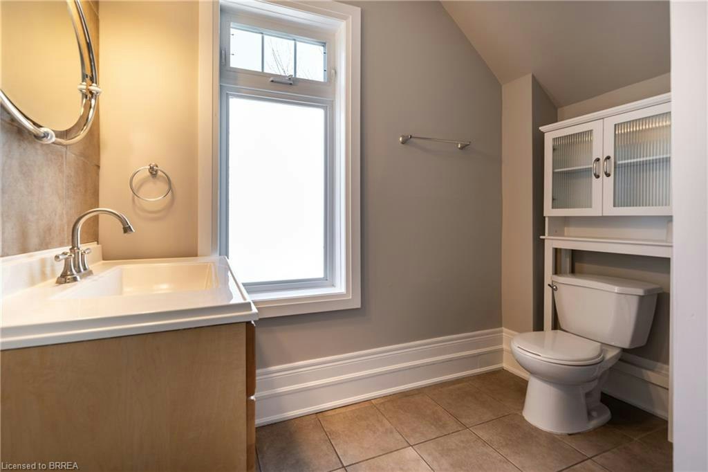 A-76 Richmond Street, Brantford, ON, N3T 3Y5 - 14