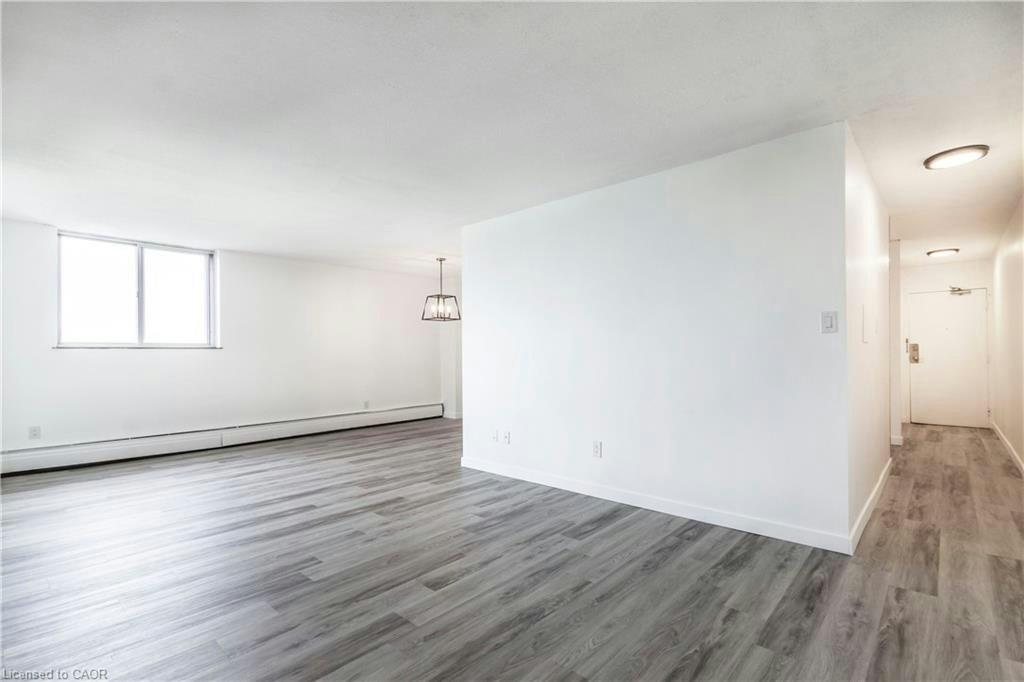 908-975 Warwick Court, Burlington, ON, L7T 3Z7 - 10