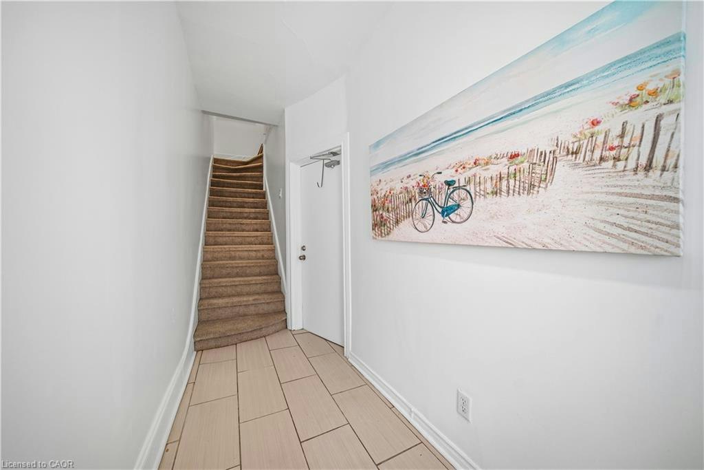 2-107 Queen Street S, Hamilton, ON, L8P 3R9 - 4