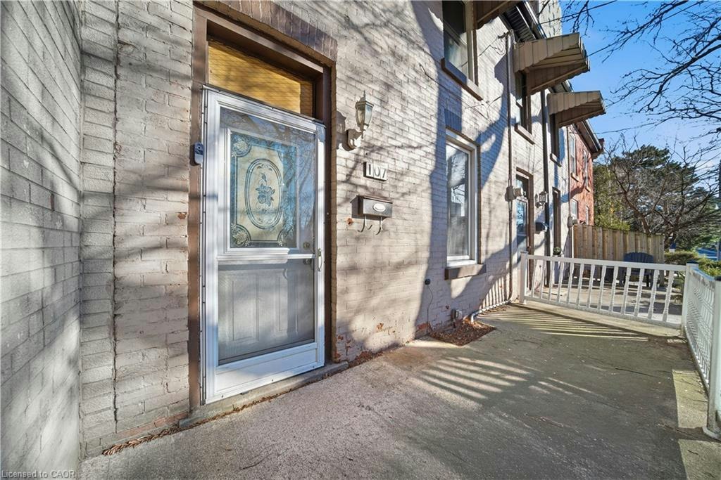 2-107 Queen Street S, Hamilton, ON, L8P 3R9 - 2