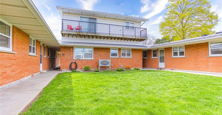 10-3314 Menno Street, Lincoln, ON, L0R 2C0 - 2