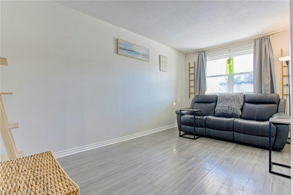 10-3314 Menno Street, Lincoln, ON, L0R 2C0 - 12