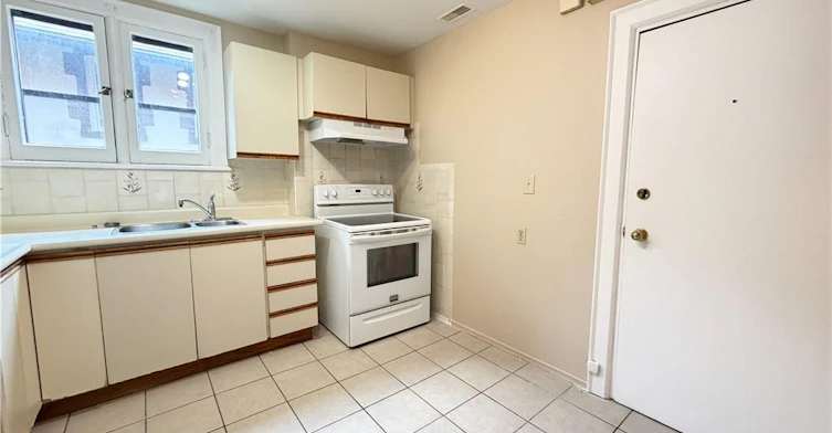 507 Aberdeen Avenue, Hamilton, ON, L8P 2S6 - 5