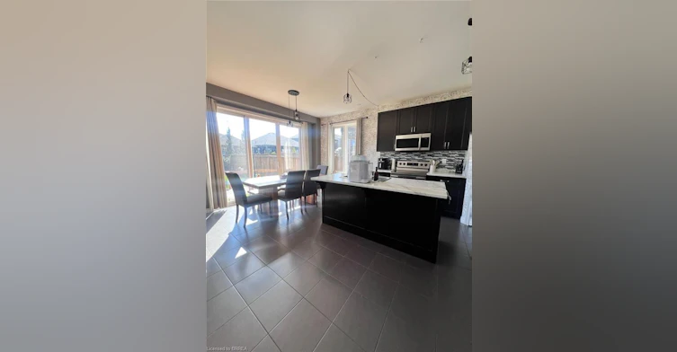 21 Vic Chambers Place, Brant, ON, N3L 0E6 - 8