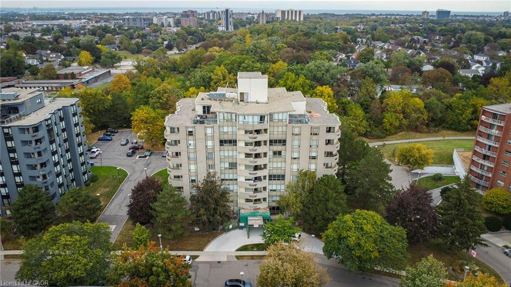 510-8 Village Green Boulevard, Hamilton, ON, L8G 5B8