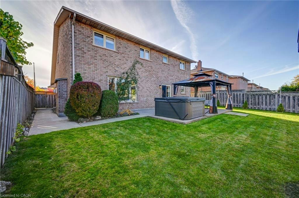 29 Napoleon Drive, Hamilton, ON, L8E 4Y7 - 23