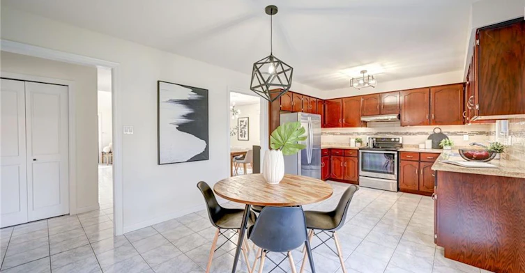 29 Napoleon Drive, Hamilton, ON, L8E 4Y7 - 12