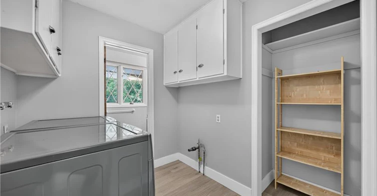 256 Shakespeare Drive, Waterloo, ON, N2L 2T6 - 21