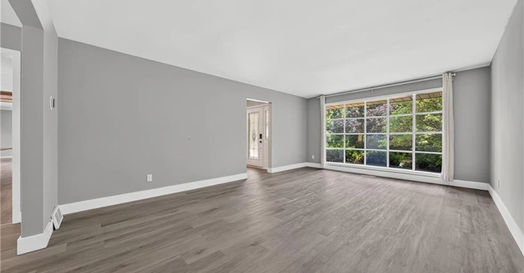 256 Shakespeare Drive, Waterloo, ON, N2L 2T6 - 7
