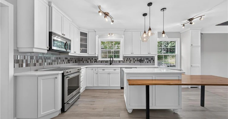 256 Shakespeare Drive, Waterloo, ON, N2L 2T6 - 10