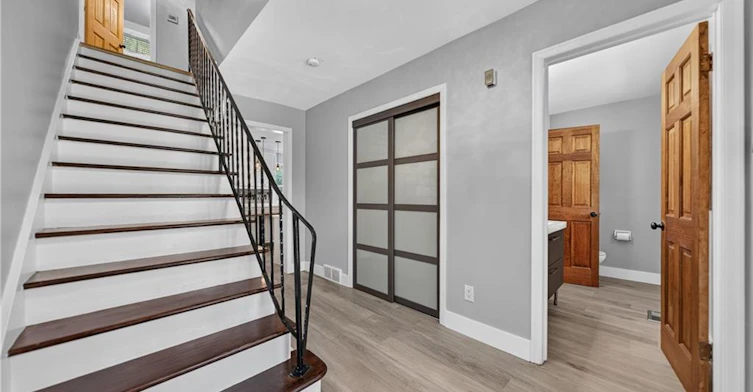 256 Shakespeare Drive, Waterloo, ON, N2L 2T6 - 22