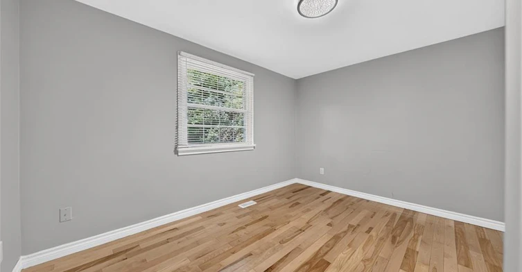 256 Shakespeare Drive, Waterloo, ON, N2L 2T6 - 28