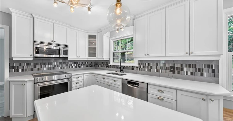256 Shakespeare Drive, Waterloo, ON, N2L 2T6 - 12