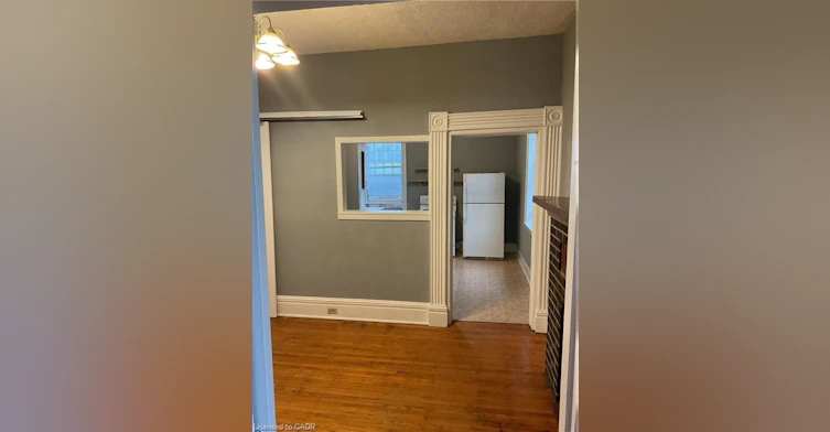 2-303 East 19th Street, Hamilton, ON, L9A 4S6 - 3