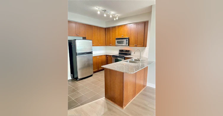 506-3504 Hurontario Street, Mississauga, ON, L5B 0B9 - 4