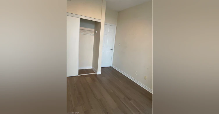 506-3504 Hurontario Street, Mississauga, ON, L5B 0B9 - 9