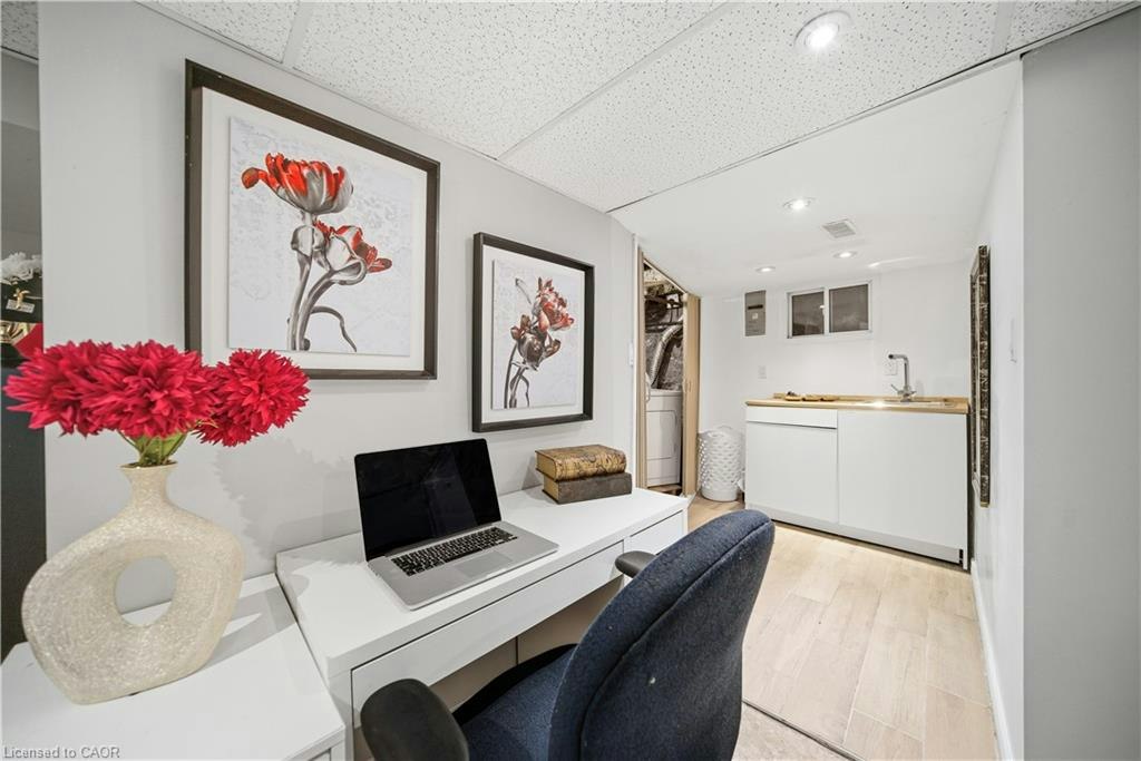 1-107 Queen Street S, Hamilton, ON, L8P 3R9 - 19