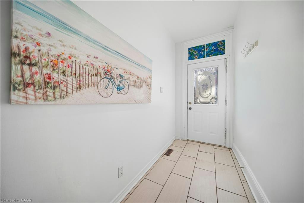 1-107 Queen Street S, Hamilton, ON, L8P 3R9 - 3
