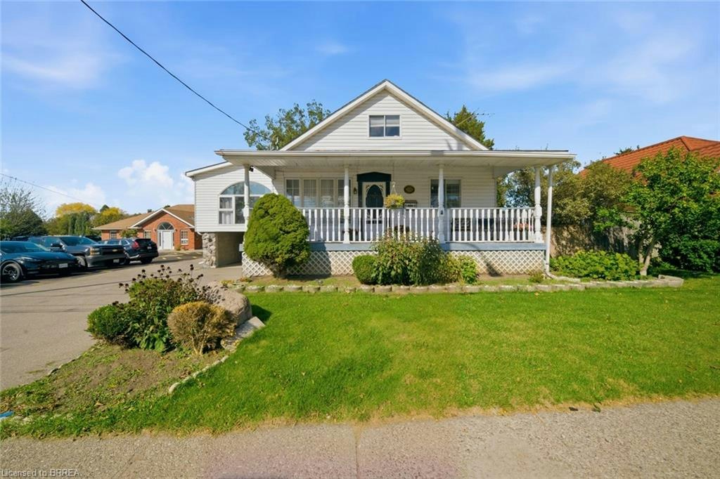 986 Colborne Street, Brantford, ON, N3S 3T4