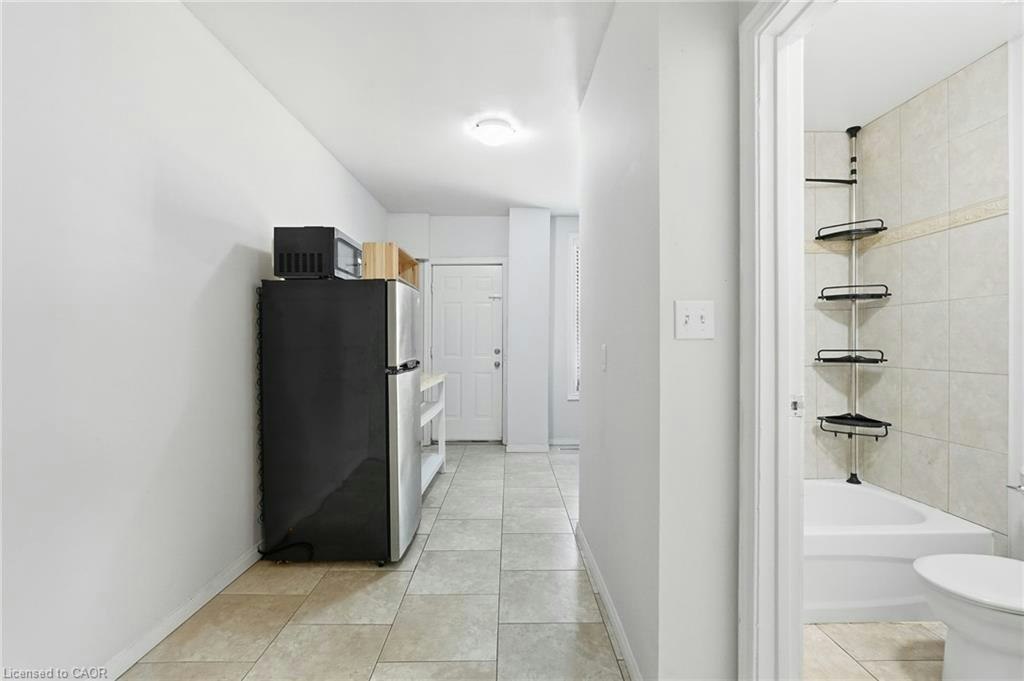 1-51 Wellington Street N, Hamilton, ON, L8R 1M9 - 13