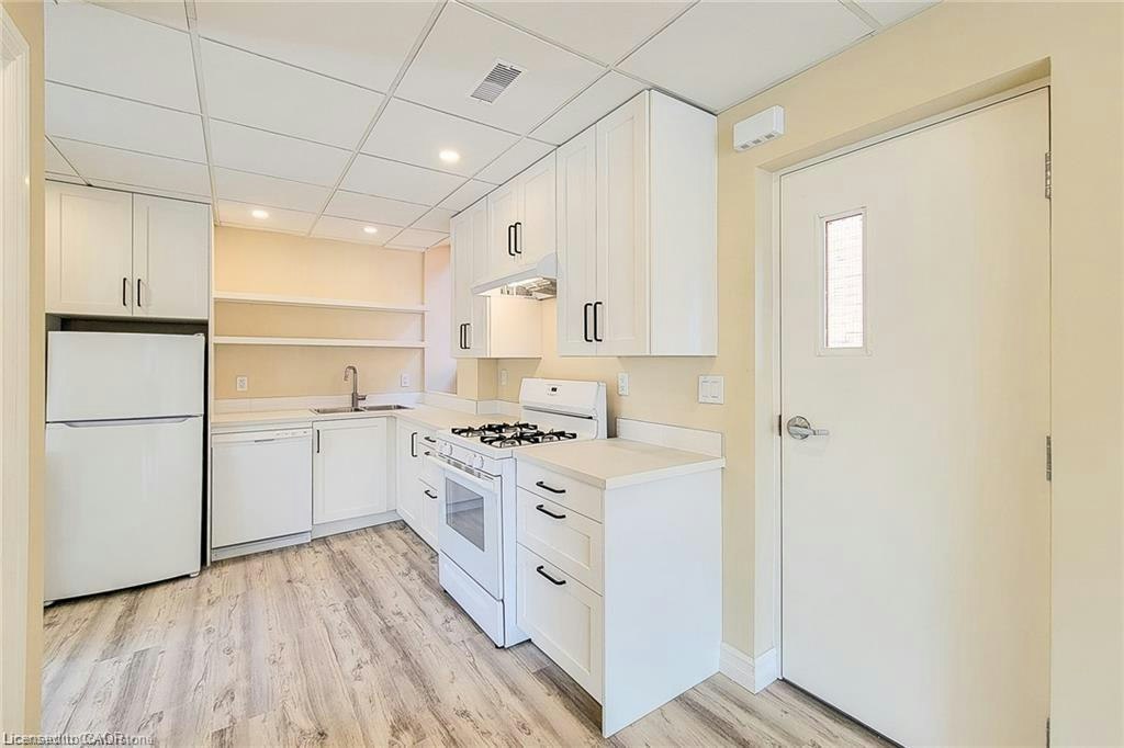 3-344 Main Street W, Hamilton, ON, L8P 1J9 - 9