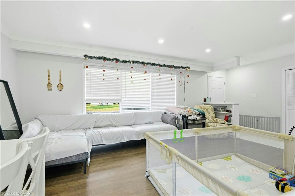 Upper-6562 Glengate Street, Niagara Falls, ON, L2E 5S7 - 6