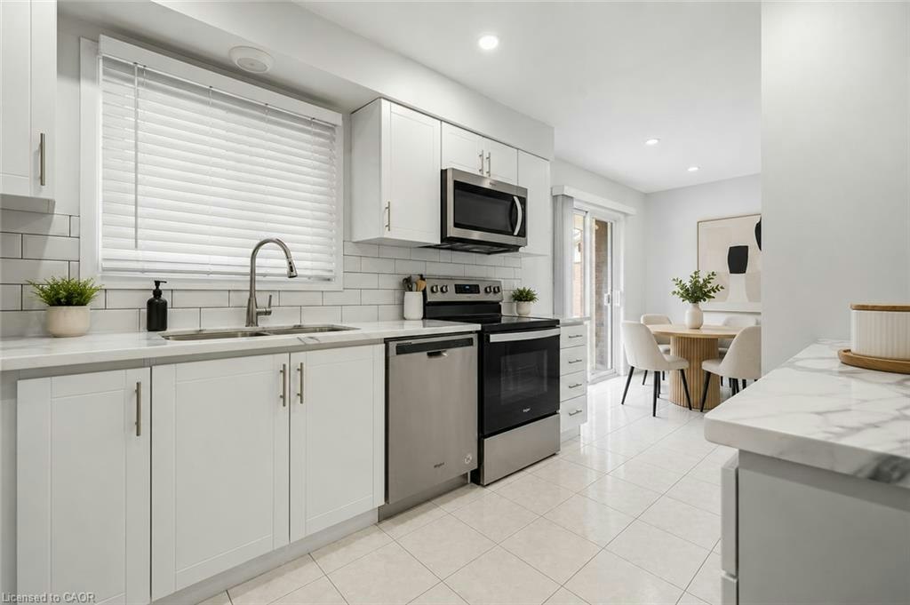 Upper-6562 Glengate Street, Niagara Falls, ON, L2E 5S7 - 11