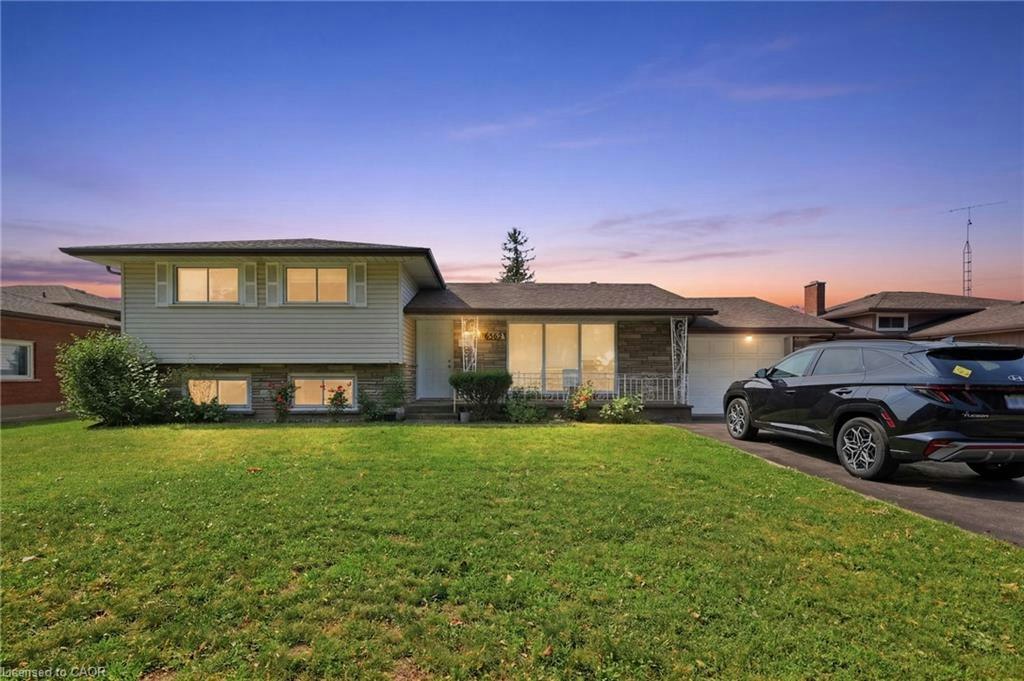Upper-6562 Glengate Street, Niagara Falls, ON, L2E 5S7